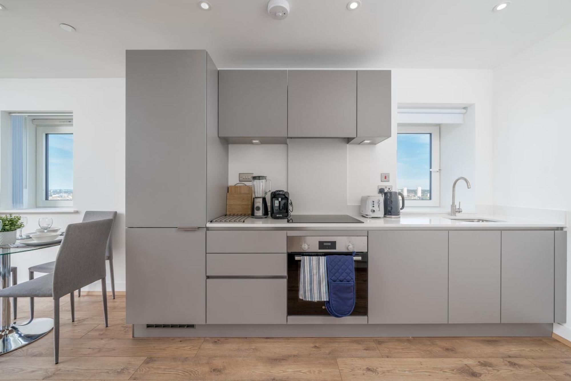 Skyvillion - London River Thames Top Floor Apartments By Woolwich Ferry, Mins To London Excel, O2 Arena , London City Airport With Parking מראה חיצוני תמונה