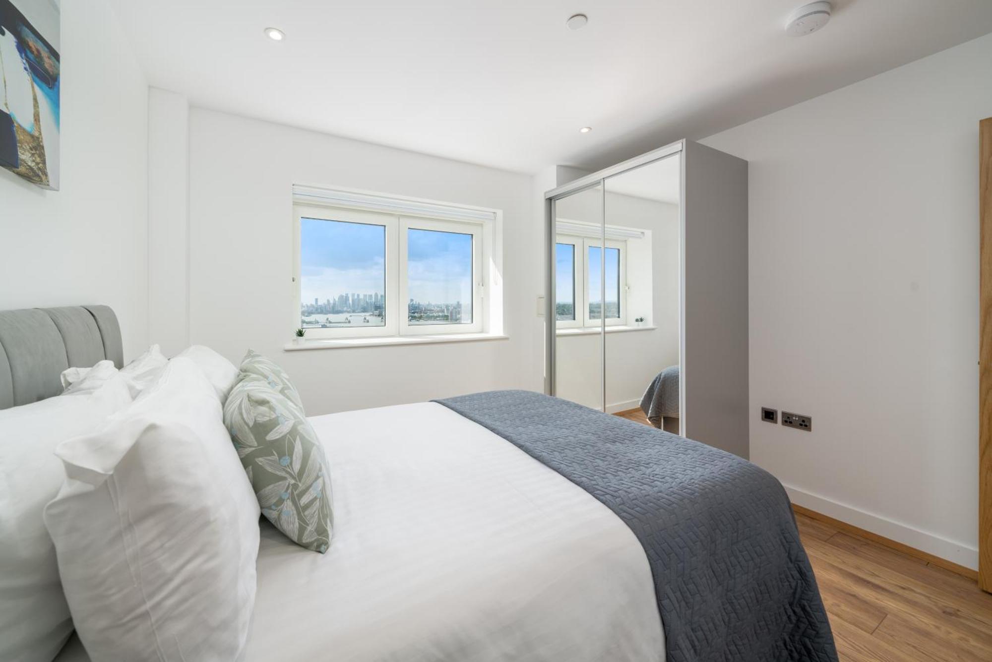 Skyvillion - London River Thames Top Floor Apartments By Woolwich Ferry, Mins To London Excel, O2 Arena , London City Airport With Parking מראה חיצוני תמונה